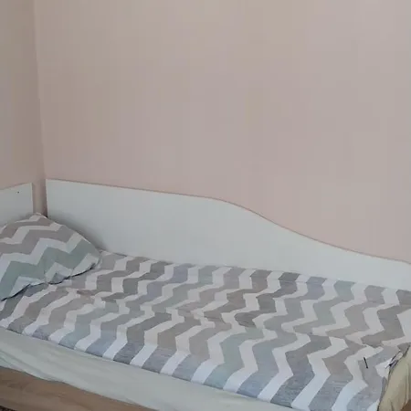 Holiday home за гости дима Malko Turnovo