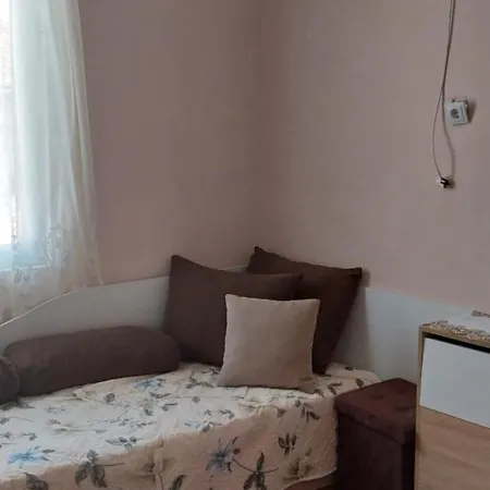 за гости дима Holiday home